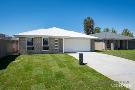 Property photo of 4 Yellow Box Place Gormans Hill NSW 2795