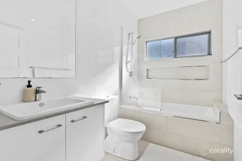Property photo of 2/44 Booligal Street Carina QLD 4152