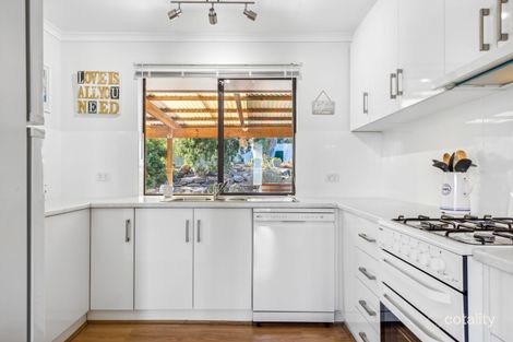Property photo of 18 James Avenue Victor Harbor SA 5211