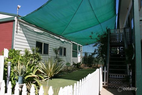 Property photo of 5 Leeds Court Denham WA 6537