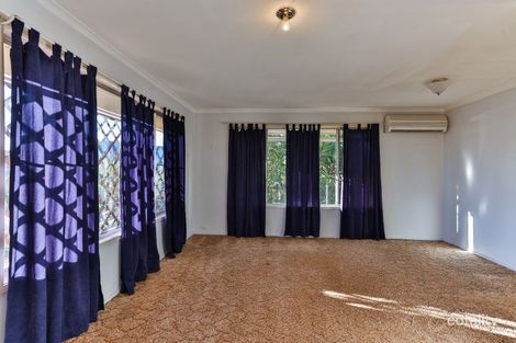 Property photo of 32 Cabarita Crescent Glenvale QLD 4350