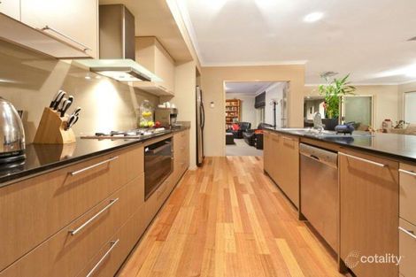 Property photo of 9 Lawton Grove Berwick VIC 3806