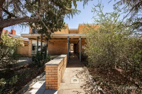 Property photo of 17/562 Union Road Lavington NSW 2641