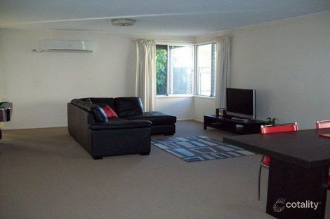 Property photo of 28 Lavarack Road Mermaid Beach QLD 4218