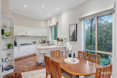Property photo of 1/18-19 Nethercote Drive Mount Waverley VIC 3149
