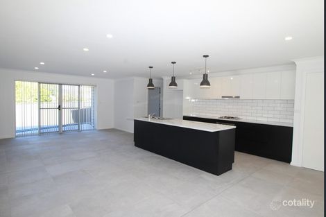 Property photo of 131 Barton Street Oak Flats NSW 2529