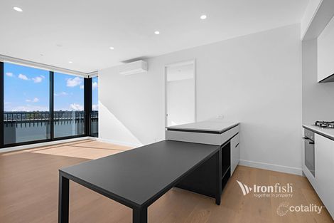 402/28 Foundation Bvd, Burwood East, VIC 3151