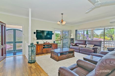 Property photo of 7 Brooke Close Edens Landing QLD 4207