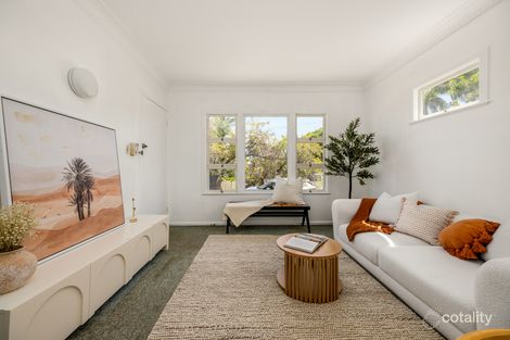 Property photo of 2 Rotary Crescent Redcliffe QLD 4020