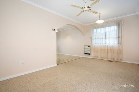 Property photo of 5 Barff Place Chifley ACT 2606