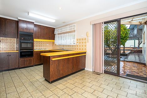Property photo of 5 Barff Place Chifley ACT 2606