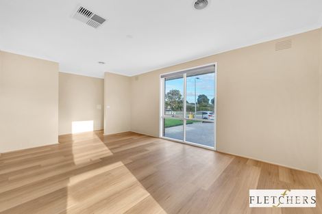 Property photo of 4 Wyatt Place Melton West VIC 3337