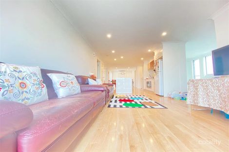 Property photo of 3/2 Rosemount Drive Catherine Field NSW 2557