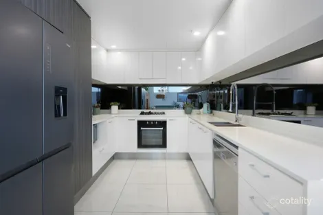 Property photo of 3605/5 Harbour Side Court Biggera Waters QLD 4216