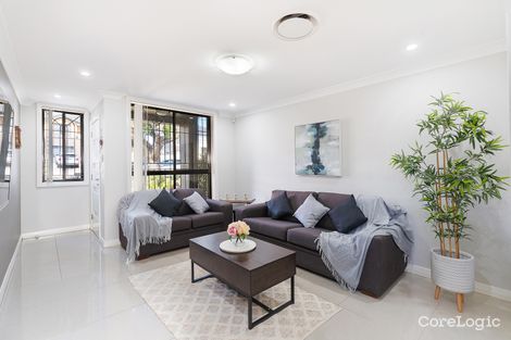 Property photo of 28C Tungarra Road Girraween NSW 2145