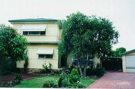 Property photo of 18 Robyn Street Woodpark NSW 2164