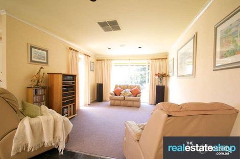 Property photo of 60 Sturdee Crescent Monash ACT 2904