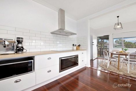 Property photo of 41 Lucas Street Berserker QLD 4701