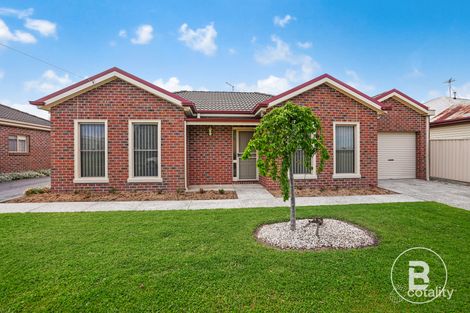 1/59 Beverin St, Sebastopol, VIC 3356