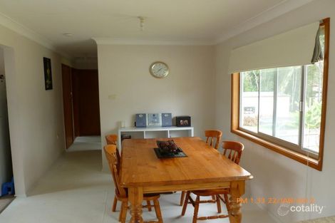 Property photo of 18 King George Street Erowal Bay NSW 2540