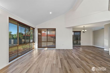 Property photo of 47 Holborn Crescent Carindale QLD 4152