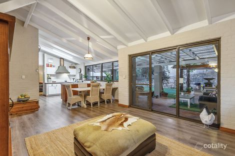 Property photo of 5 St Ives Loop Kallaroo WA 6025