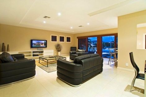 Property photo of 4 Queen Guineveres Place Paradise Point QLD 4216