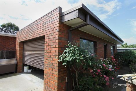 Property photo of 22 Hotham Crescent Hoppers Crossing VIC 3029