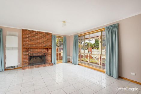 Property photo of 18 Hawthorn Court Mill Park VIC 3082