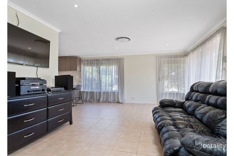 Property photo of 10 Kelvedon Way Huntingdale WA 6110