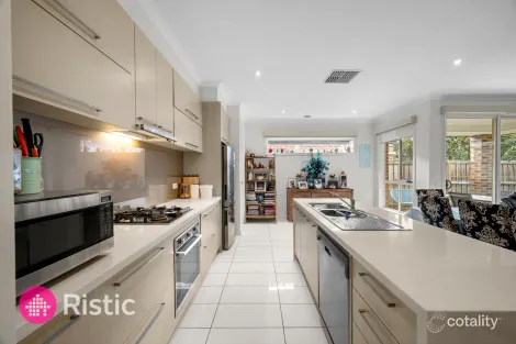 Property photo of 11 Apricot Avenue Mernda VIC 3754