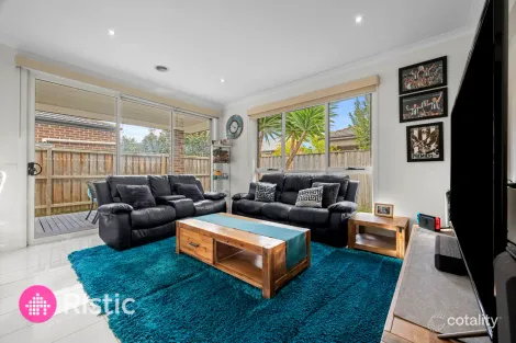 Property photo of 11 Apricot Avenue Mernda VIC 3754