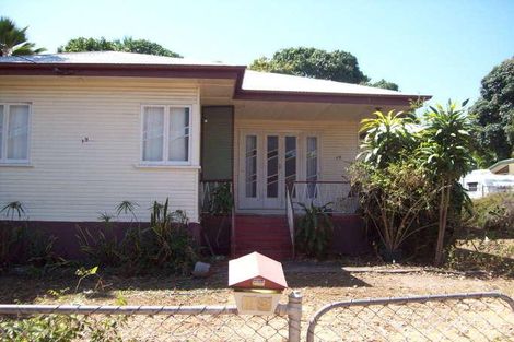 19 Ralston St, West End, QLD 4810