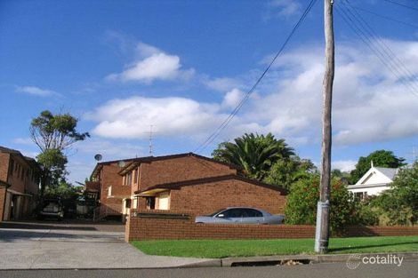 16 Ocean St, Thirroul, NSW 2515