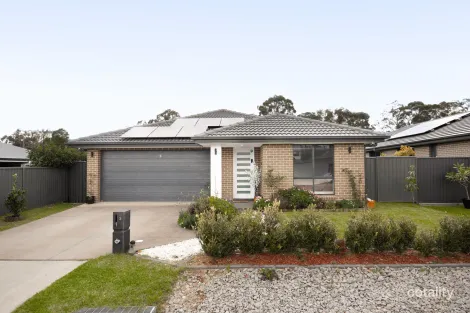 Property photo of 3 Pickard Street Thirlmere NSW 2572