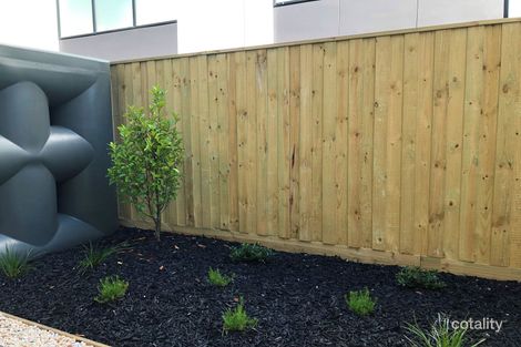 29 Tomkins Rd, Port Melbourne, VIC 3207