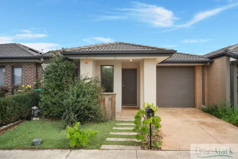 Property photo of 18 Cornus Drive Tarneit VIC 3029