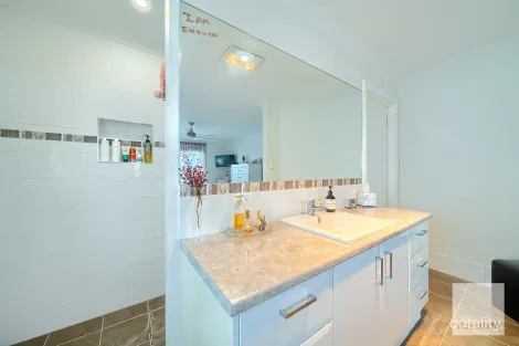 Property photo of 50 Hayward Crest Yakamia WA 6330