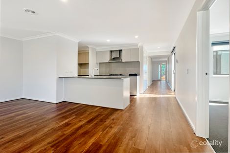 Property photo of 22 Centralpark Walk Strathtulloh VIC 3338