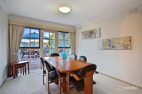 Property photo of 14 Binowee Avenue Yallambie VIC 3085