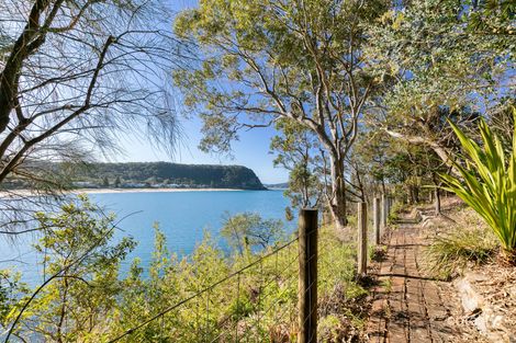 Property photo of 22 Green Point Road Pearl Beach NSW 2256