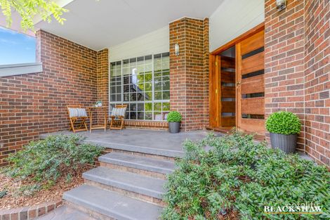 Property photo of 5 Pine Place Karabar NSW 2620