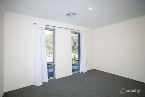 Property photo of 22 Courbette Way The Vines WA 6069