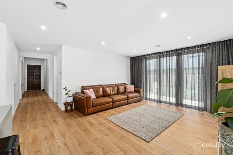 Property photo of 8 Blanck Grove Traralgon VIC 3844