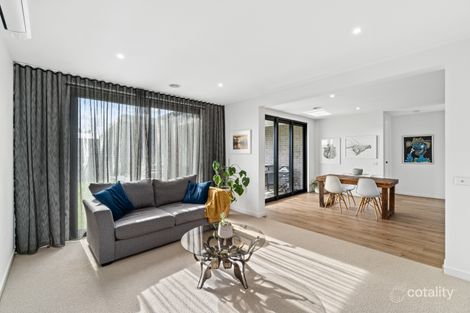 Property photo of 8 Blanck Grove Traralgon VIC 3844