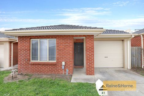 41/35 Tullidge St, Melton, VIC 3337