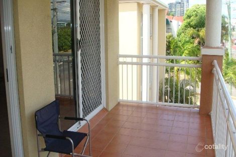 Property photo of 10/2759-2761 Gold Coast Highway Broadbeach QLD 4218