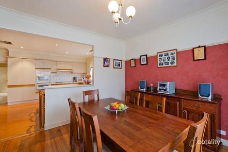 Property photo of 43 Glinden Avenue Ardeer VIC 3022