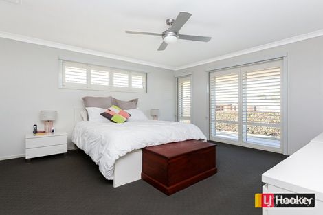Property photo of 23 Peak Drive Hillvue NSW 2340