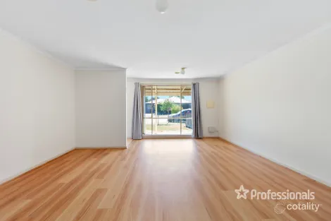 Property photo of 1/4 Millewa Way Wyndham Vale VIC 3024